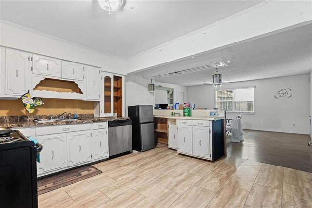 1404 Tampa Drive, Mobile, AL 36605