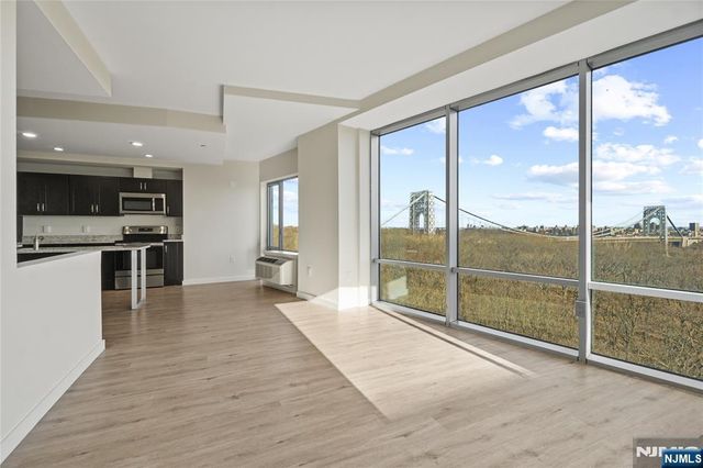 69 Main Street 1511, Fort Lee, NJ 07024