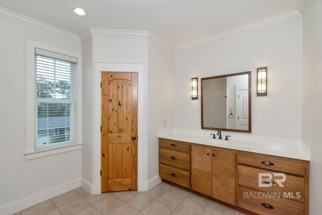 4 Rose Avenue, Mobile, AL 36608