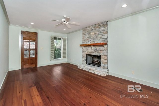 4 Rose Avenue, Mobile, AL 36608