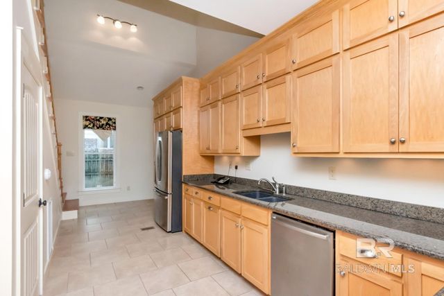 4 Rose Avenue, Mobile, AL 36608