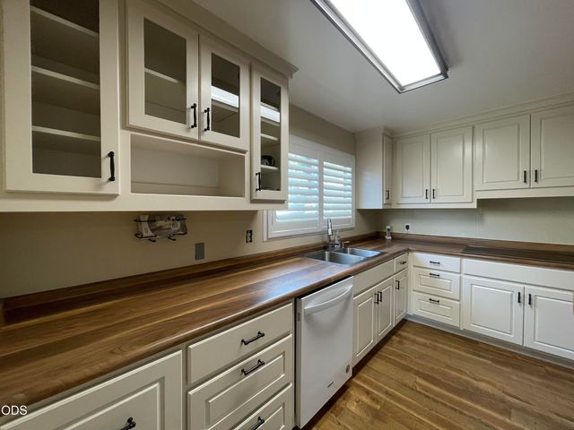 2640 Birdseye Creek Road, Gold Hill, OR 97525