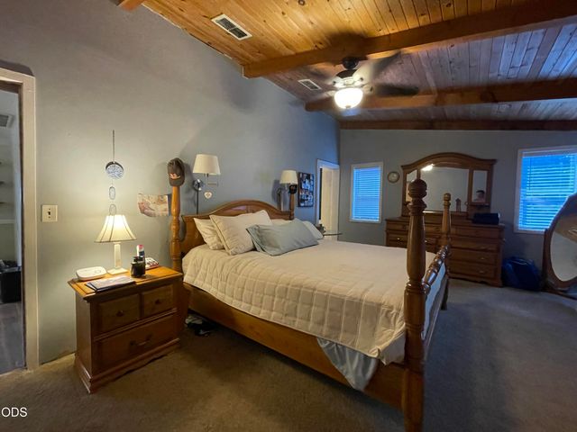 2640 Birdseye Creek Road, Gold Hill, OR 97525