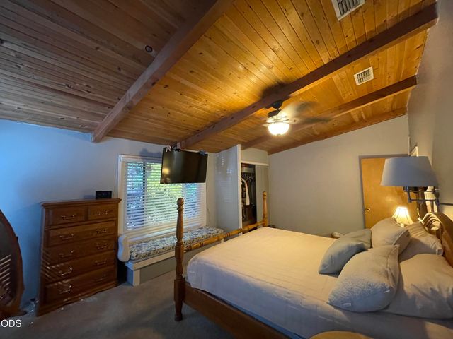 2640 Birdseye Creek Road, Gold Hill, OR 97525