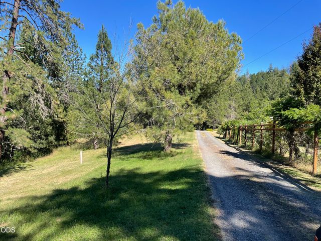 2640 Birdseye Creek Road, Gold Hill, OR 97525