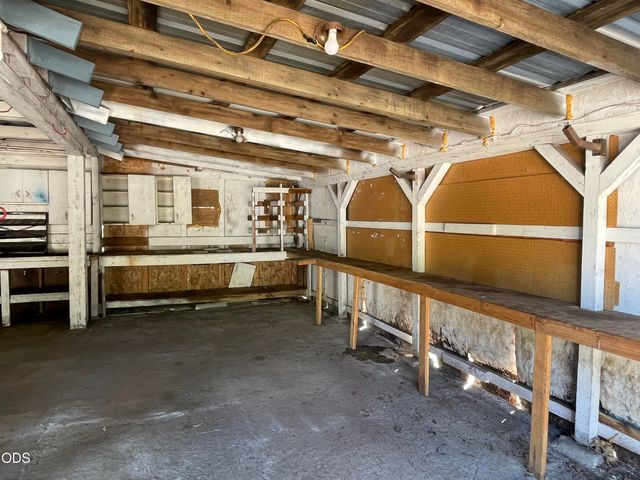2640 Birdseye Creek Road, Gold Hill, OR 97525