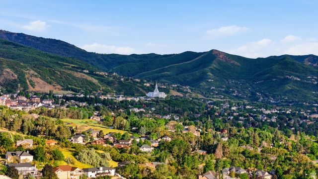 915 NORTHRIDGE DR, Bountiful, UT 84010