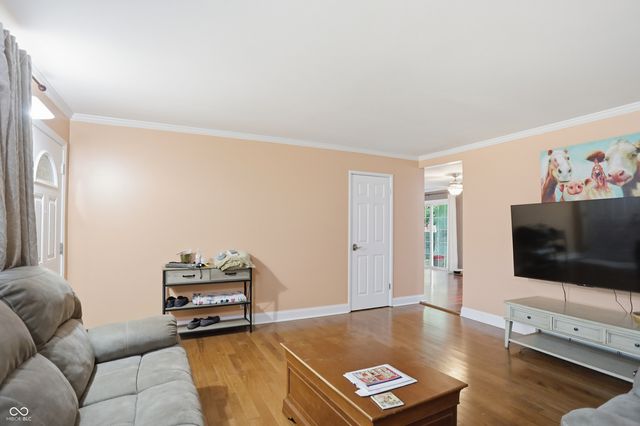 5411 N Kenmore Road, Indianapolis, IN 46226