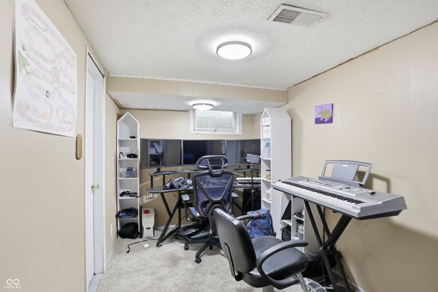 5411 N Kenmore Road, Indianapolis, IN 46226