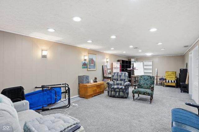 5411 N Kenmore Road, Indianapolis, IN 46226