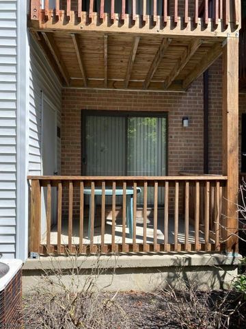 3715 Birchwood Ct, North Brunswick Twp., NJ 08902