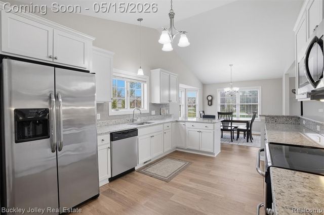 6369 Pasture Lane, Brighton, MI 48116