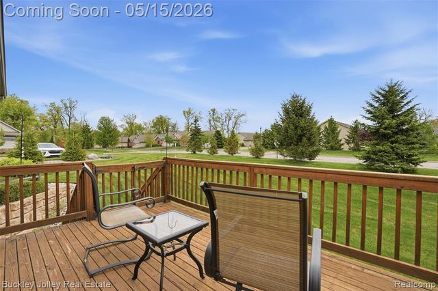 6369 Pasture Lane, Brighton, MI 48116