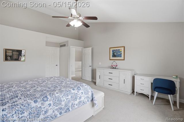 6369 Pasture Lane, Brighton, MI 48116