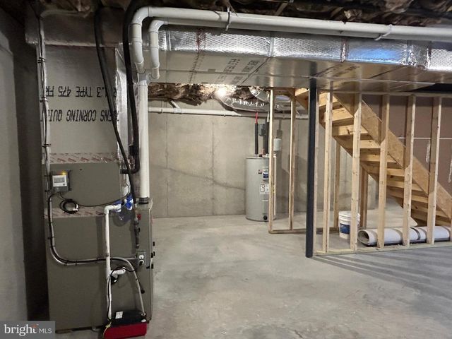 121 MAGNOLIA DR, Middletown, PA 17057