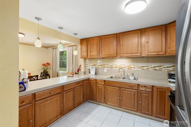 30621 8th Place S, Federal Way, WA 98003