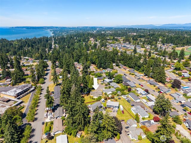 30621 8th Place S, Federal Way, WA 98003