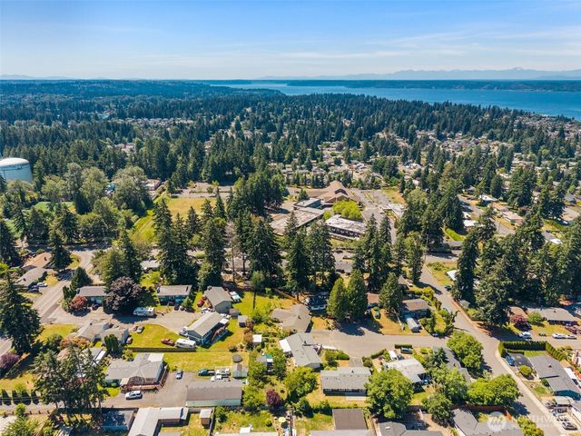 30621 8th Place S, Federal Way, WA 98003