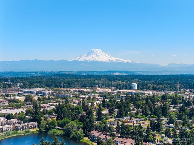 30621 8th Place S, Federal Way, WA 98003