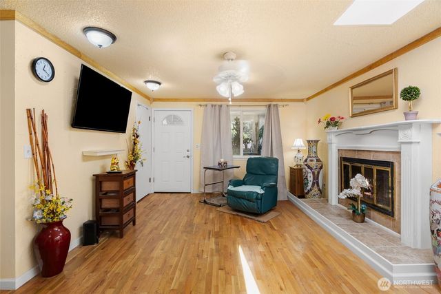 30621 8th Place S, Federal Way, WA 98003