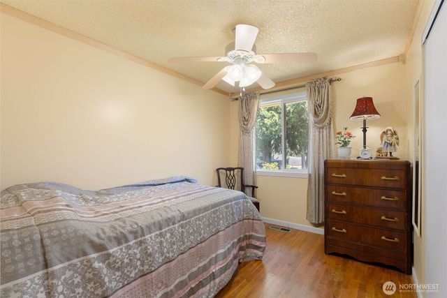 30621 8th Place S, Federal Way, WA 98003