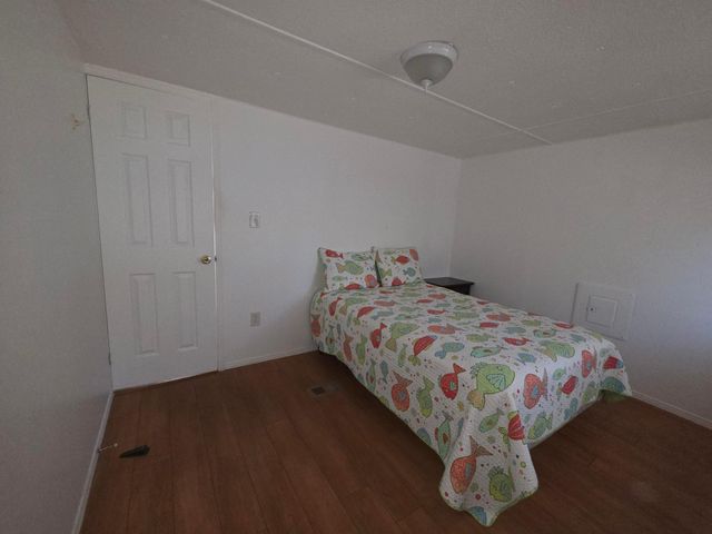 8121 SE Skylark Avenue, Hobe Sound, FL 33455