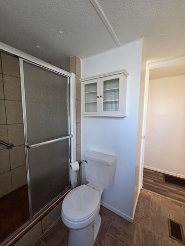 8121 SE Skylark Avenue, Hobe Sound, FL 33455