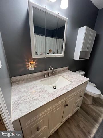 228 FENIMORE DR, Williamstown, NJ 08094