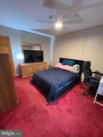 228 FENIMORE DR, Williamstown, NJ 08094