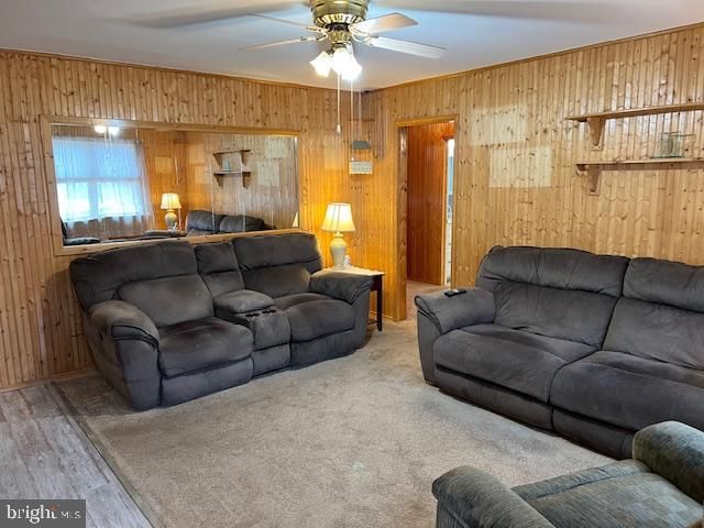 228 FENIMORE DR, Williamstown, NJ 08094