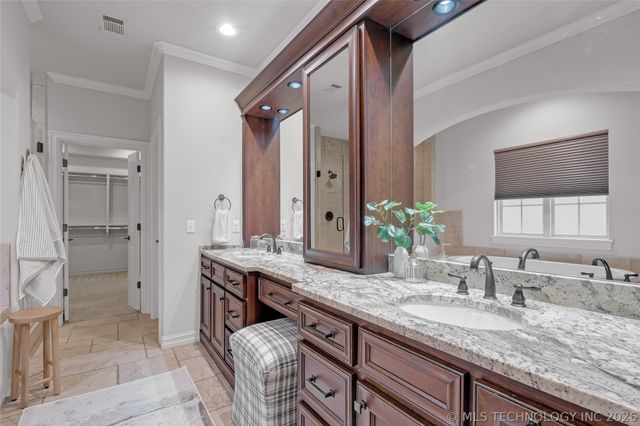 1436 E 37th Place, Tulsa, OK 74145