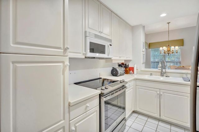 411 NE Plantation Road 522, Stuart, FL 34996