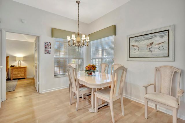 411 NE Plantation Road 522, Stuart, FL 34996