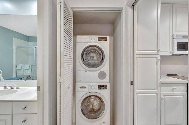 411 NE Plantation Road 522, Stuart, FL 34996