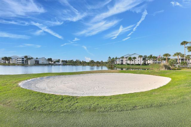 411 NE Plantation Road 522, Stuart, FL 34996