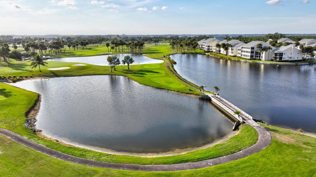 411 NE Plantation Road 522, Stuart, FL 34996