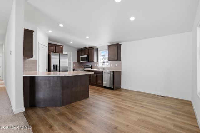 670 W Myriah Loop, Coeur D'alene, ID 83815