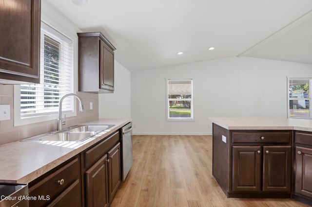 670 W Myriah Loop, Coeur D'alene, ID 83815