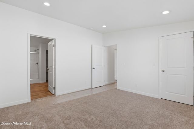 670 W Myriah Loop, Coeur D'alene, ID 83815