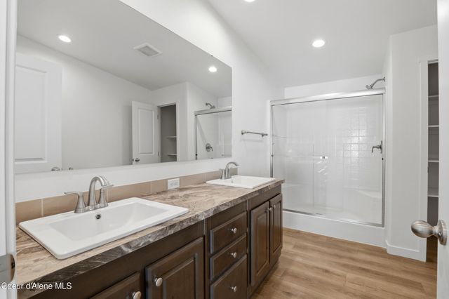 670 W Myriah Loop, Coeur D'alene, ID 83815
