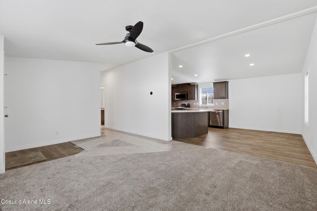 670 W Myriah Loop, Coeur D'alene, ID 83815
