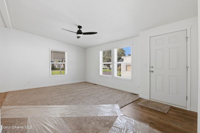 670 W Myriah Loop, Coeur D'alene, ID 83815