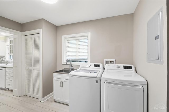 6730 Bennett Road, Anderson Twp, OH 45230