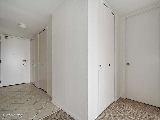 1660 N LA SALLE Drive 2809, Chicago, IL 60614