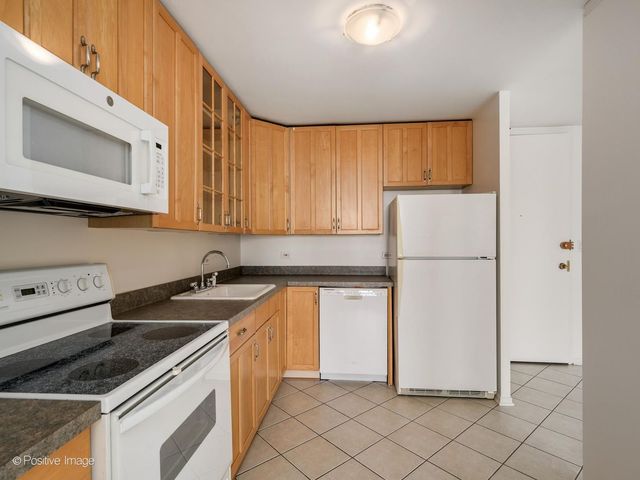 1660 N LA SALLE Drive 2809, Chicago, IL 60614