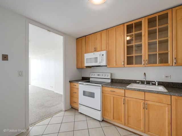 1660 N LA SALLE Drive 2809, Chicago, IL 60614