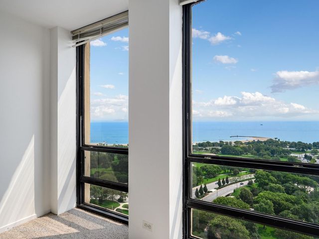 1660 N LA SALLE Drive 2809, Chicago, IL 60614
