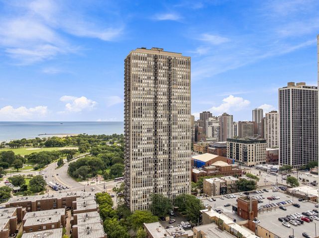 1660 N LA SALLE Drive 2809, Chicago, IL 60614