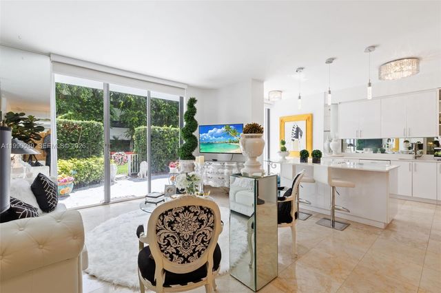 3530 Mystic Pointe Dr 114, Aventura, FL 33180