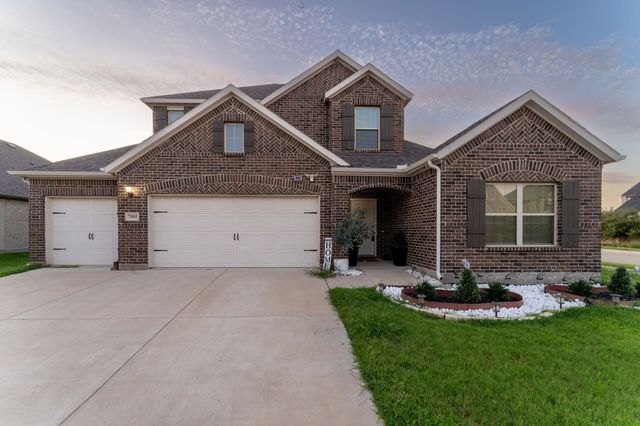 7105 Pampas Place, Grand Prairie, TX 76084
